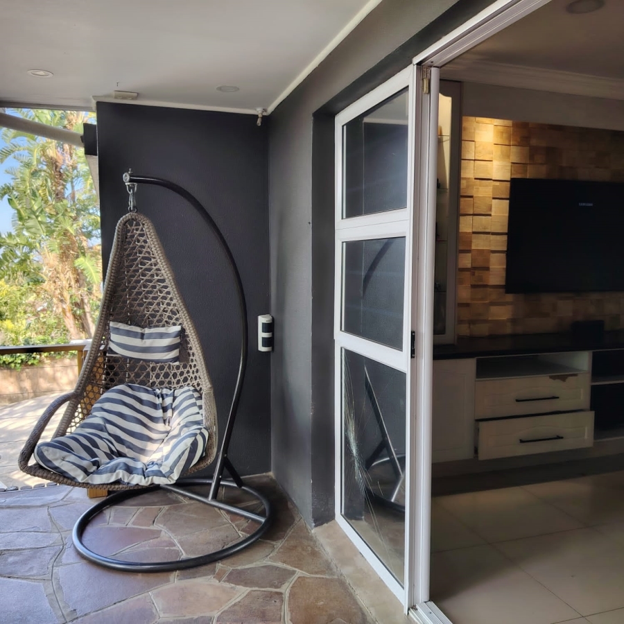 6 Bedroom Property for Sale in Haven Hills Eastern Cape